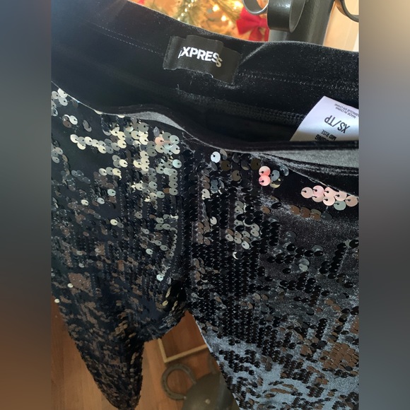 Express sequin midrise leggings - Picture 3 of 11